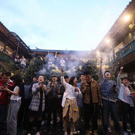 Lijiang Desti Youth Park Hostel 외부 사진