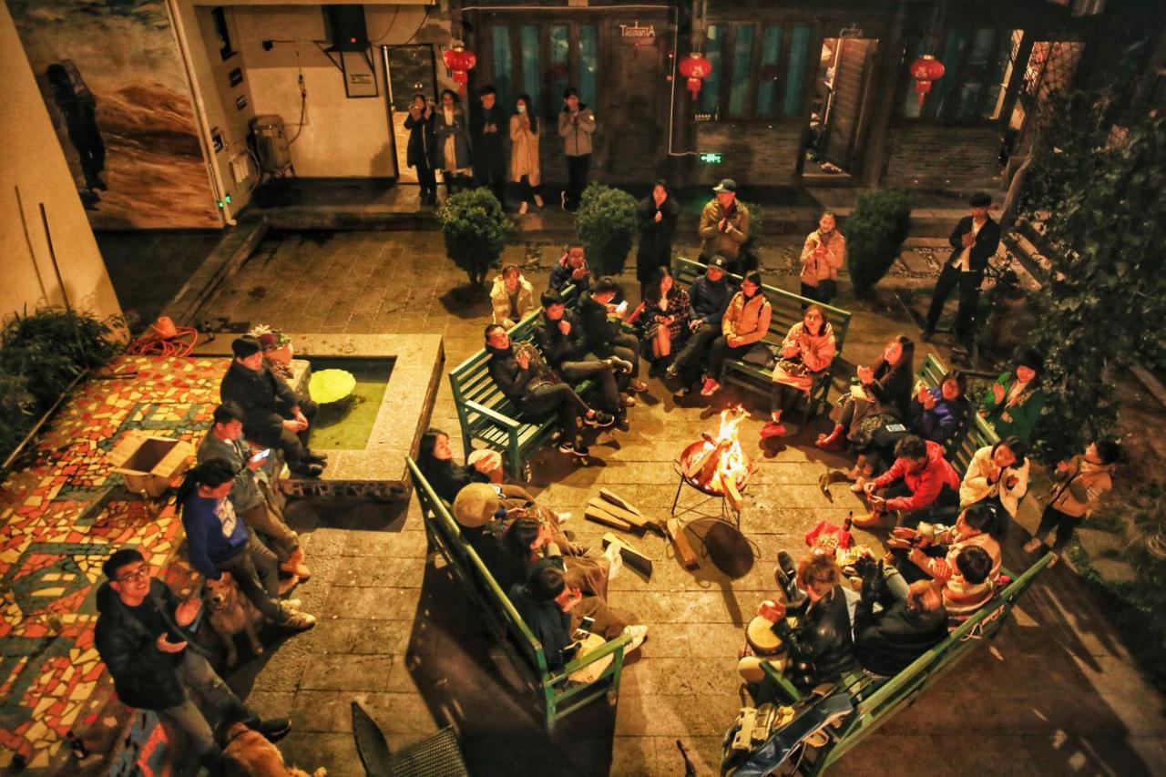 Lijiang Desti Youth Park Hostel 외부 사진
