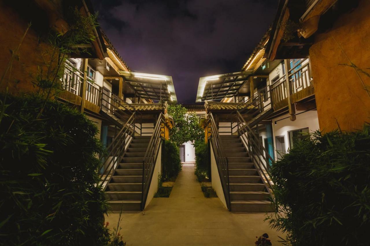 Lijiang Desti Youth Park Hostel 외부 사진